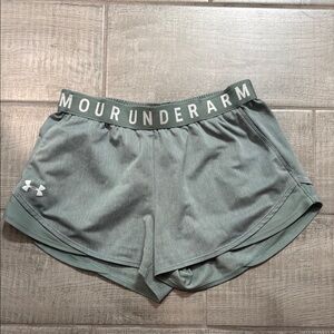 Under Armour Green Athletic Shorts with Elastic Waistband size small
